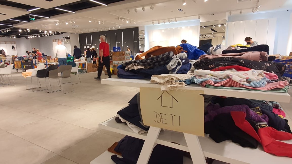Humanitárne centrum v Auparku
