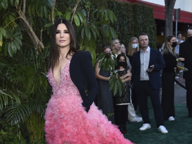 Sandra Bullock