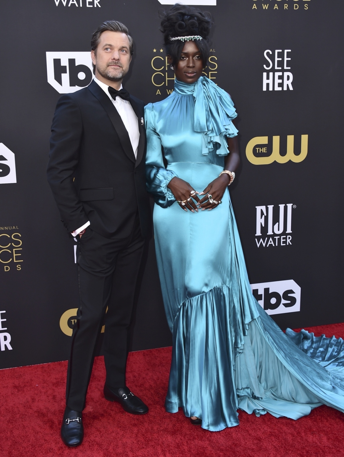 27th Annual Critics Joshua Jackson a jeho manželka Jodie Turner-SmithAwards - Arrivals