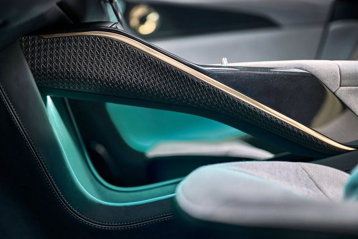 Lotus Eletre - 2022