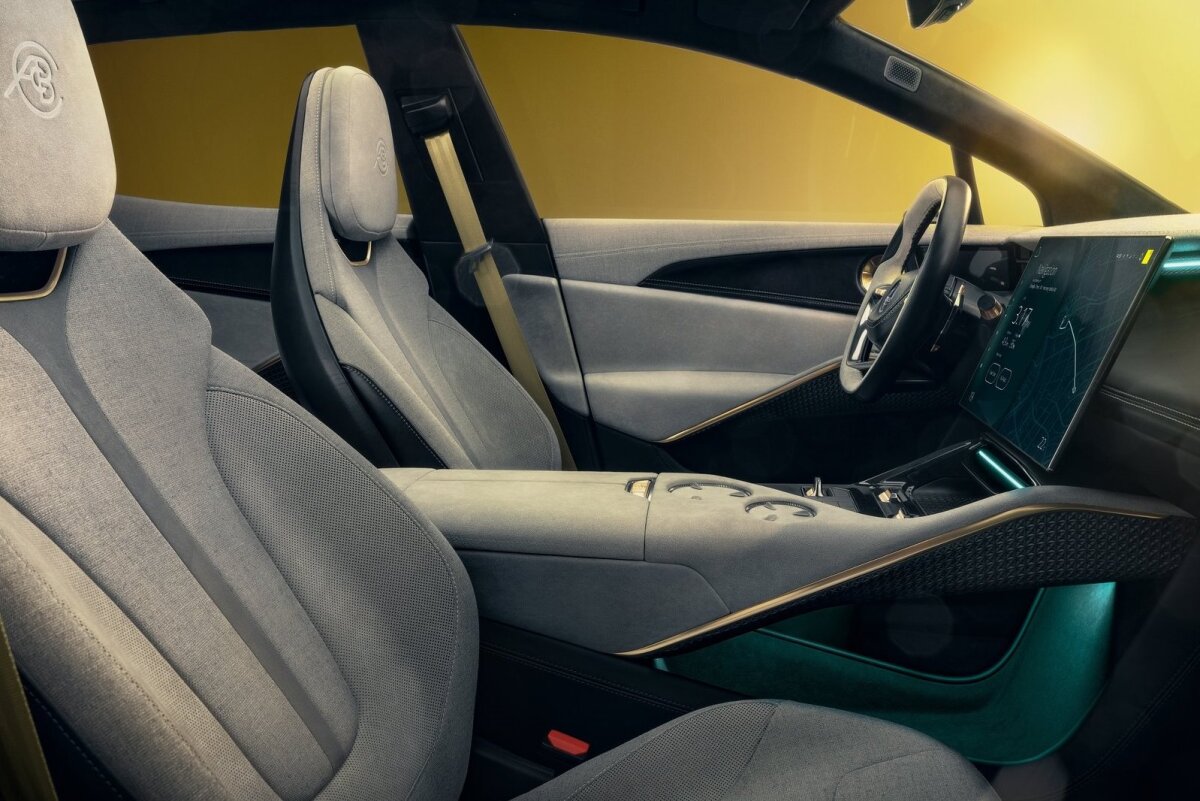 Lotus Eletre - 2022