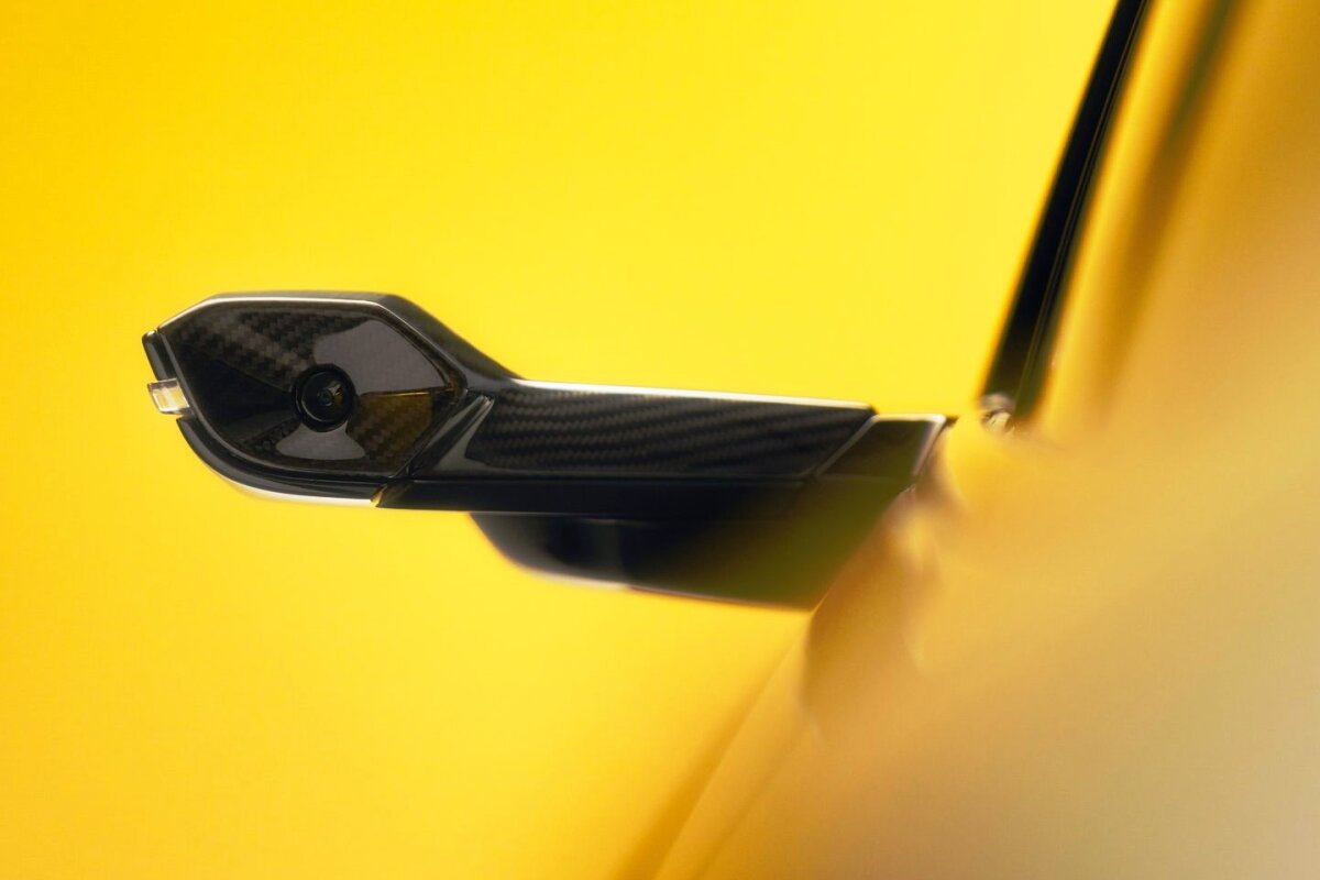 Lotus Eletre - 2022