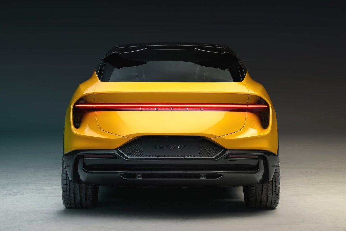Lotus Eletre - 2022