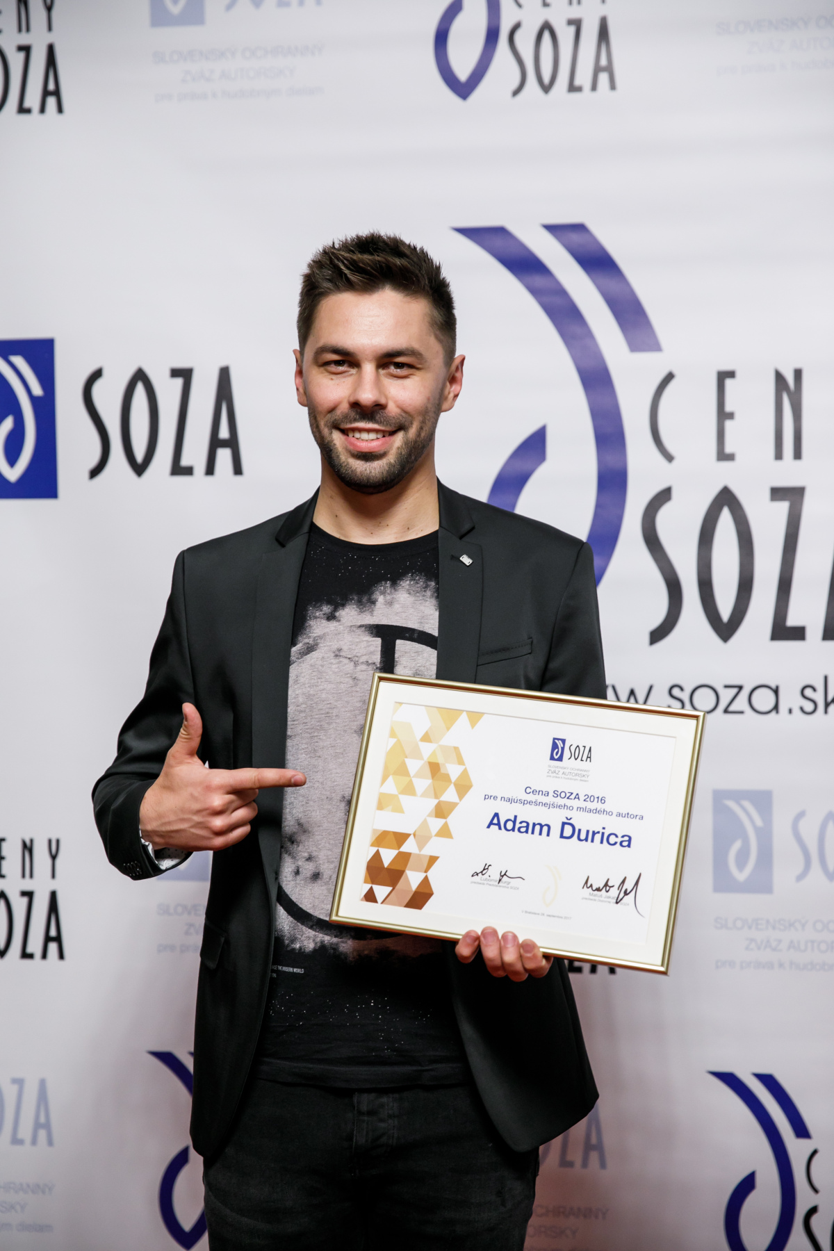 Adam Durica  Ceny SOZA 2016  Foto Oles Cheresko