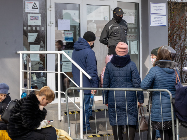 utečenci z Ukrajiny, Oddelenie cudzineckej polície,