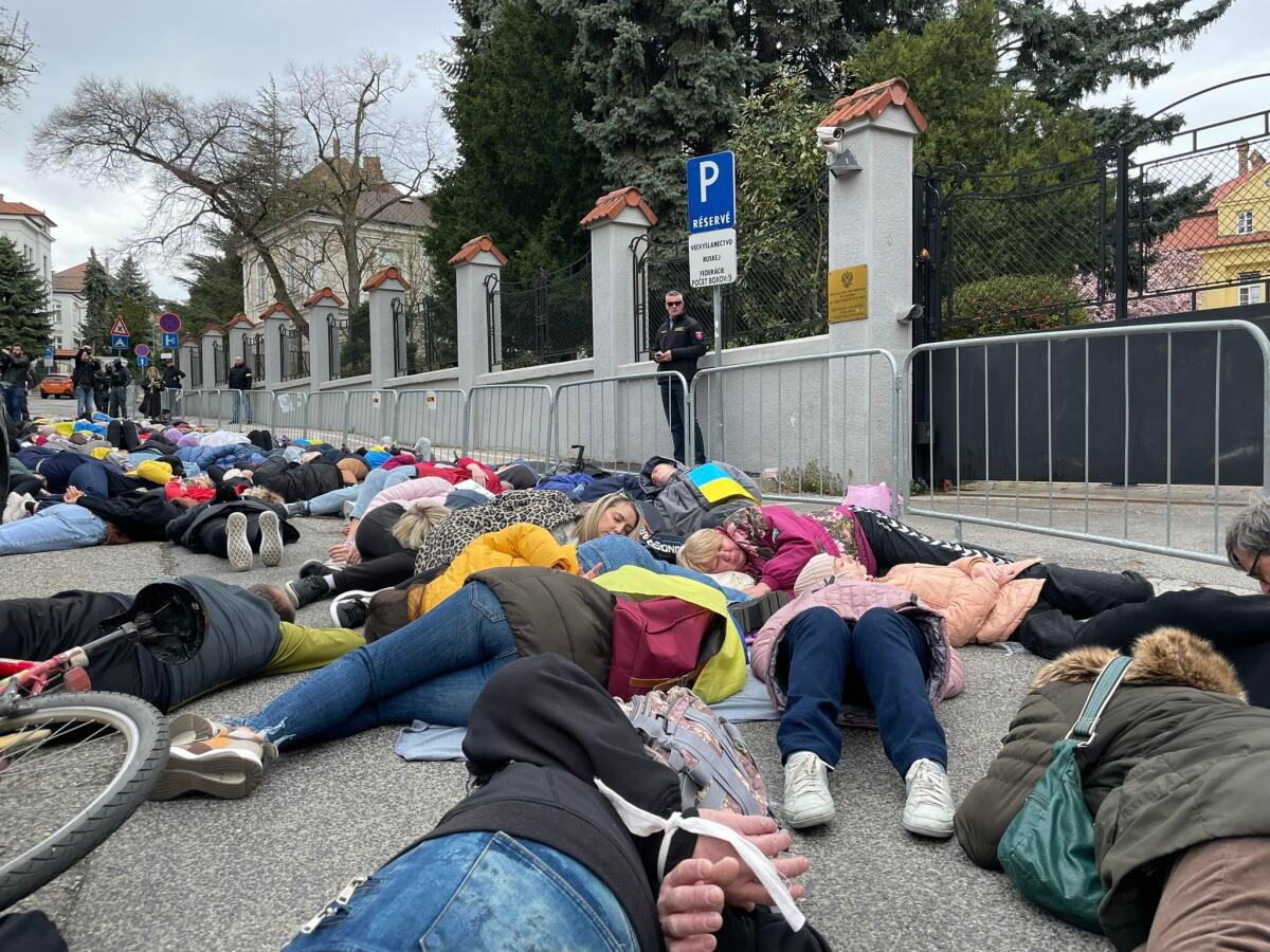 protest, Buča, ambasáda