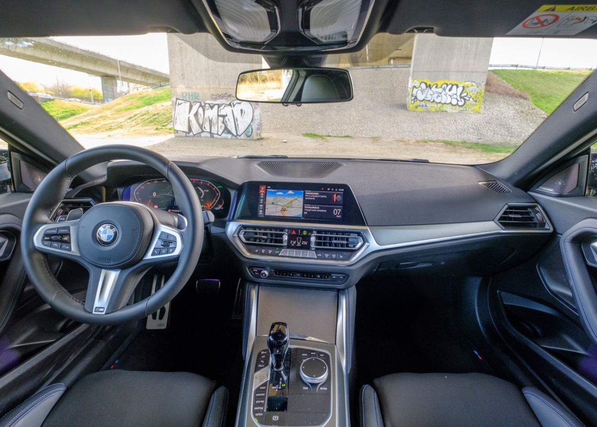 BMW 240i xDrive - test 2022