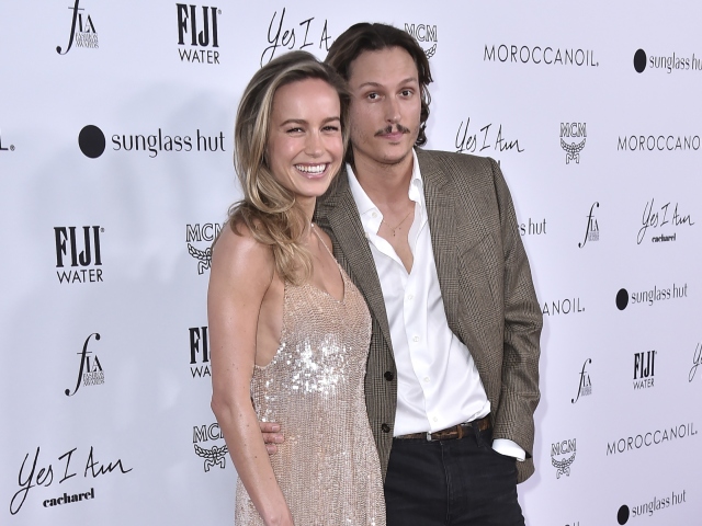Brie Larson a jej partner Elijah Allan-Blitz