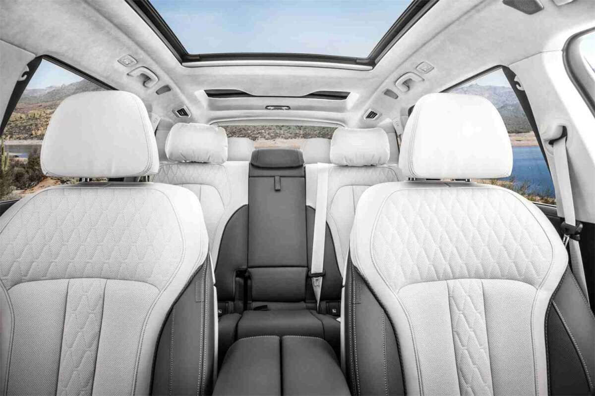 BMW X7 2023 3