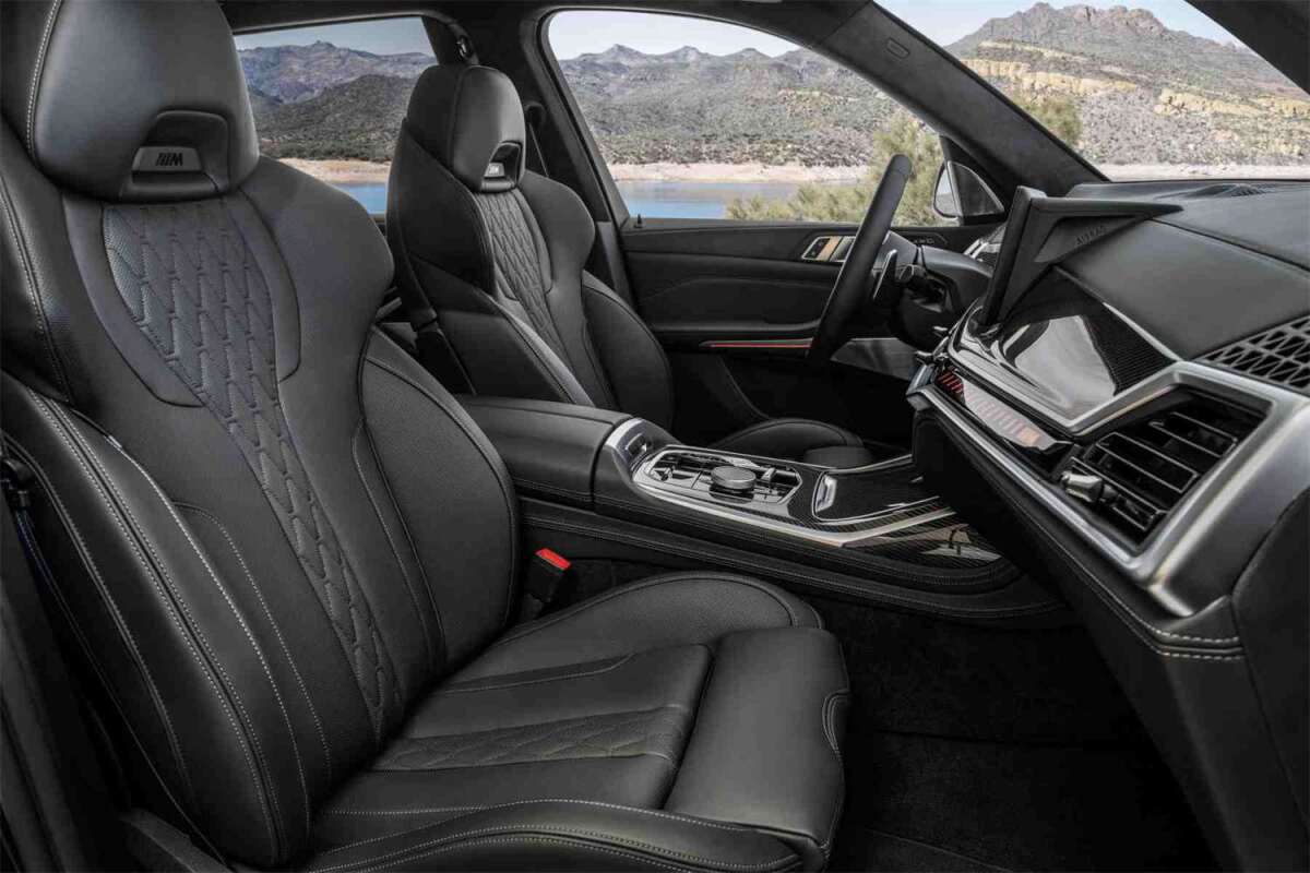 BMW X7 M60i 2023 10