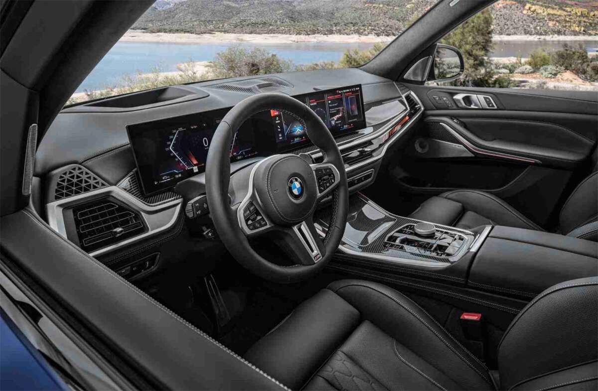 BMW X7 M60i 2023 8