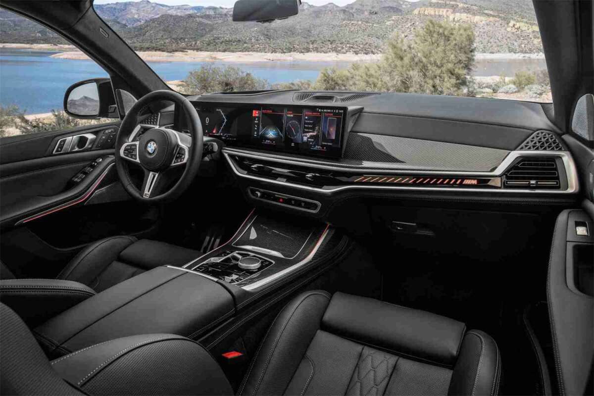 BMW X7 M60i 2023 9