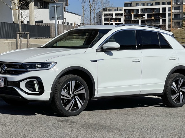 Volkswagen T-Roc (2022)