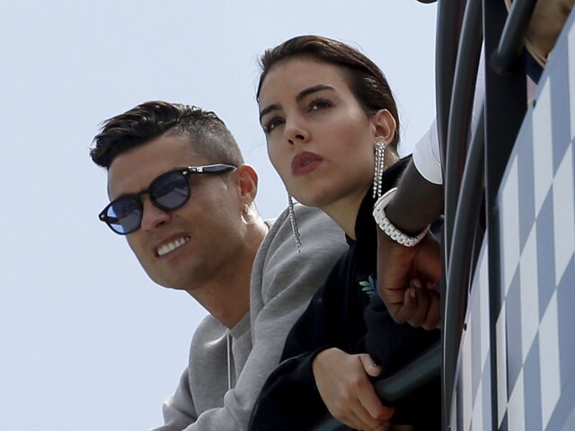 Anglicko Futbal Ronaldo syn úmrtie