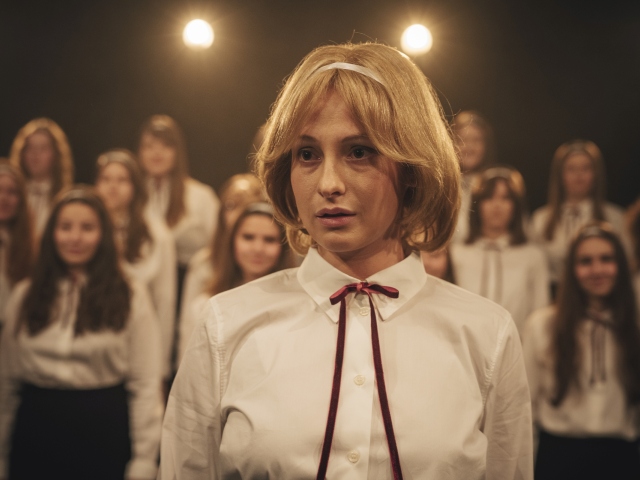 Anna Fialová, Iveta Bartošová