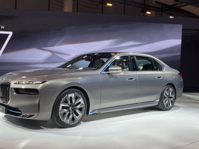 Nové BMW 7 a BMW i7 (2022)