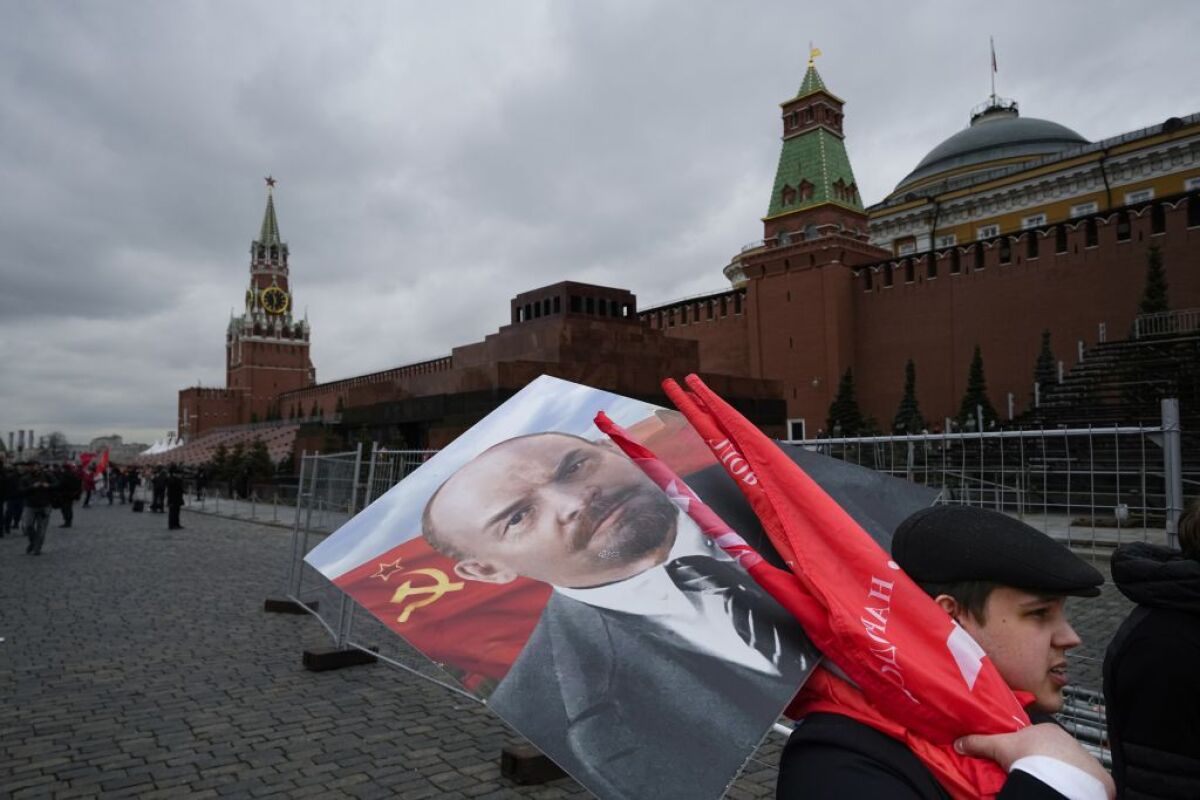 Rusko, Lenin, Moskva