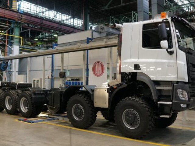 Tatra Phoenix - 10 x 10 - 2022