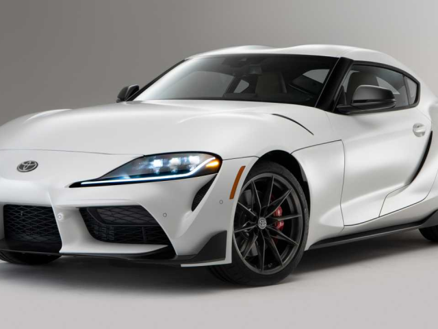 Toyota Supra - manuálna prevodovka 2022