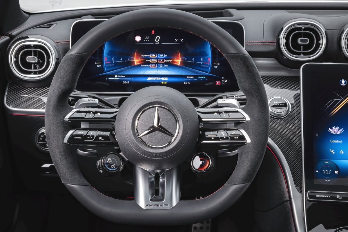 Mercedes-Benz C43 AMG - 2022