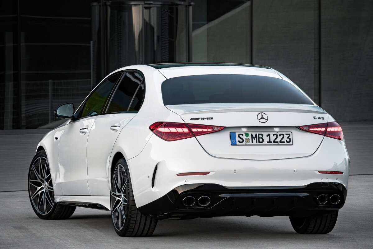 Mercedes-Benz C43 AMG - 2022