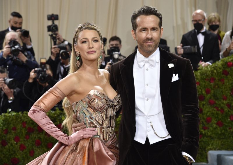 Ryan Reynolds s manželkou Blake Lively na podujatí MET Gala v New Yorku.