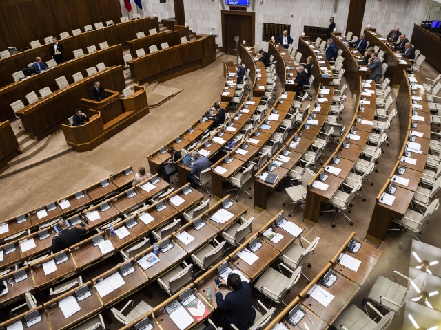 NR SR parlament