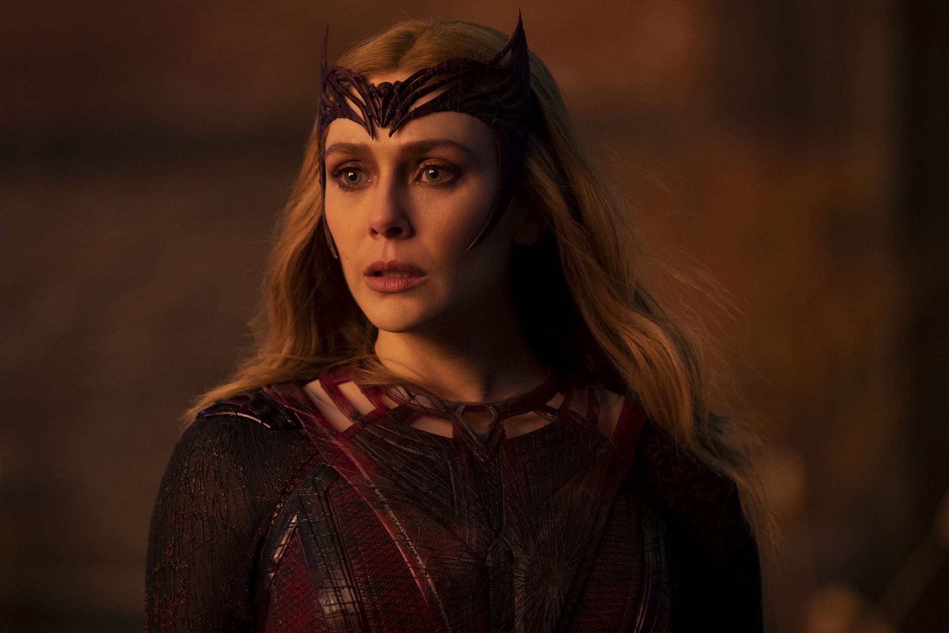Elizabeth Olsen ako Wanda Maximoff/Scarlet Witch si ukradla celý film pre seba. Jej výkon bol plný emócií.