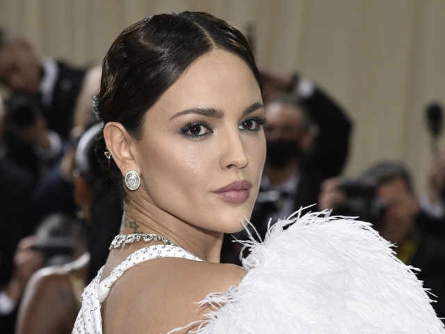 Eiza Gonzalez