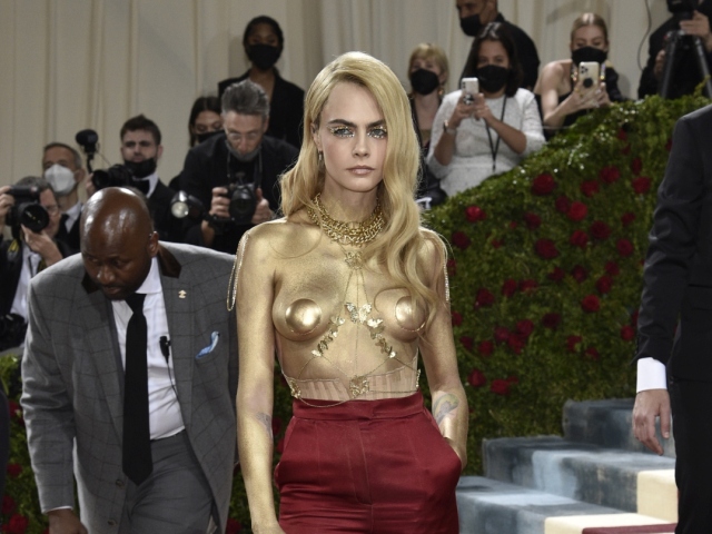 Cara Delevingne