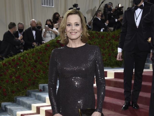 Sigourney Weaver a
