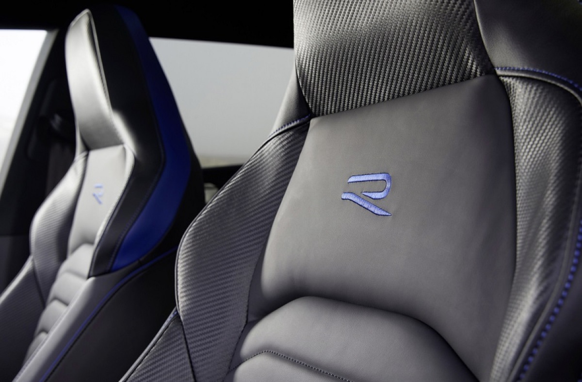 Volkswagen Arteon R, pr, nepouzivat