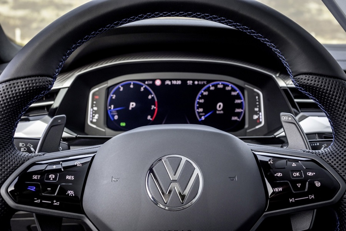 Volkswagen Arteon R, pr, nepouzivat