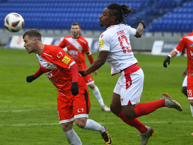SR futbal nadstavba FL Liptovský Mikuláš Trenčín POX