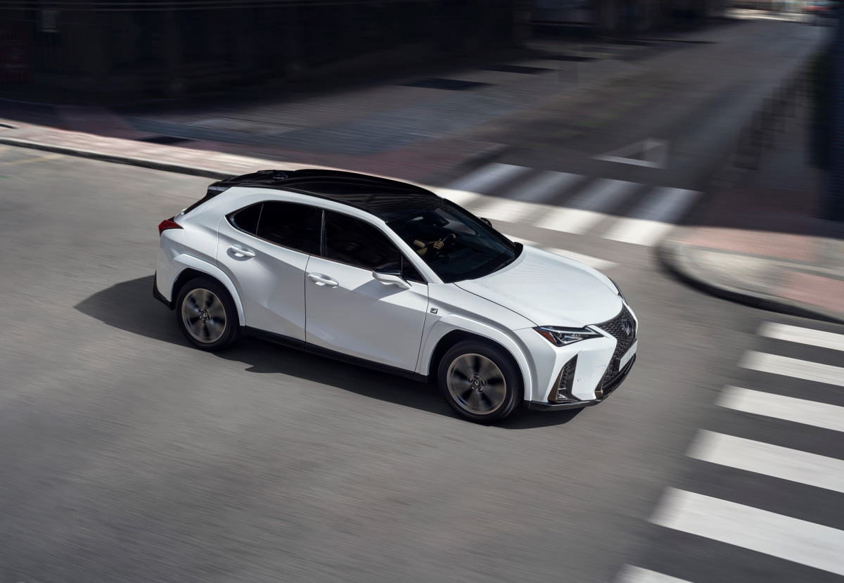 Inovovaný Lexus UX (2023)