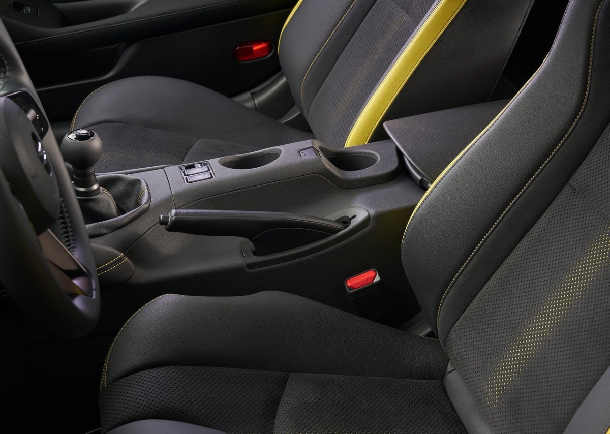 Nissan Z 16