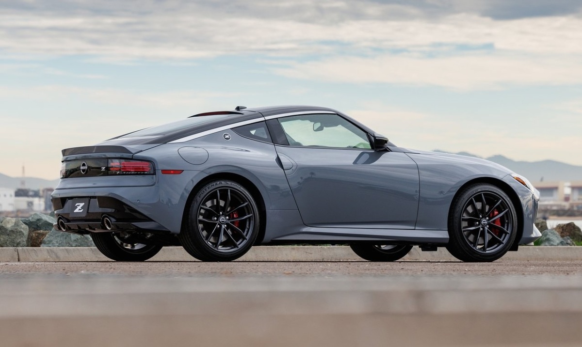 Nissan Z 4