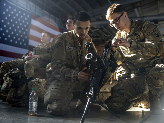US Army / Armáda / Vojak / Americký vojak /