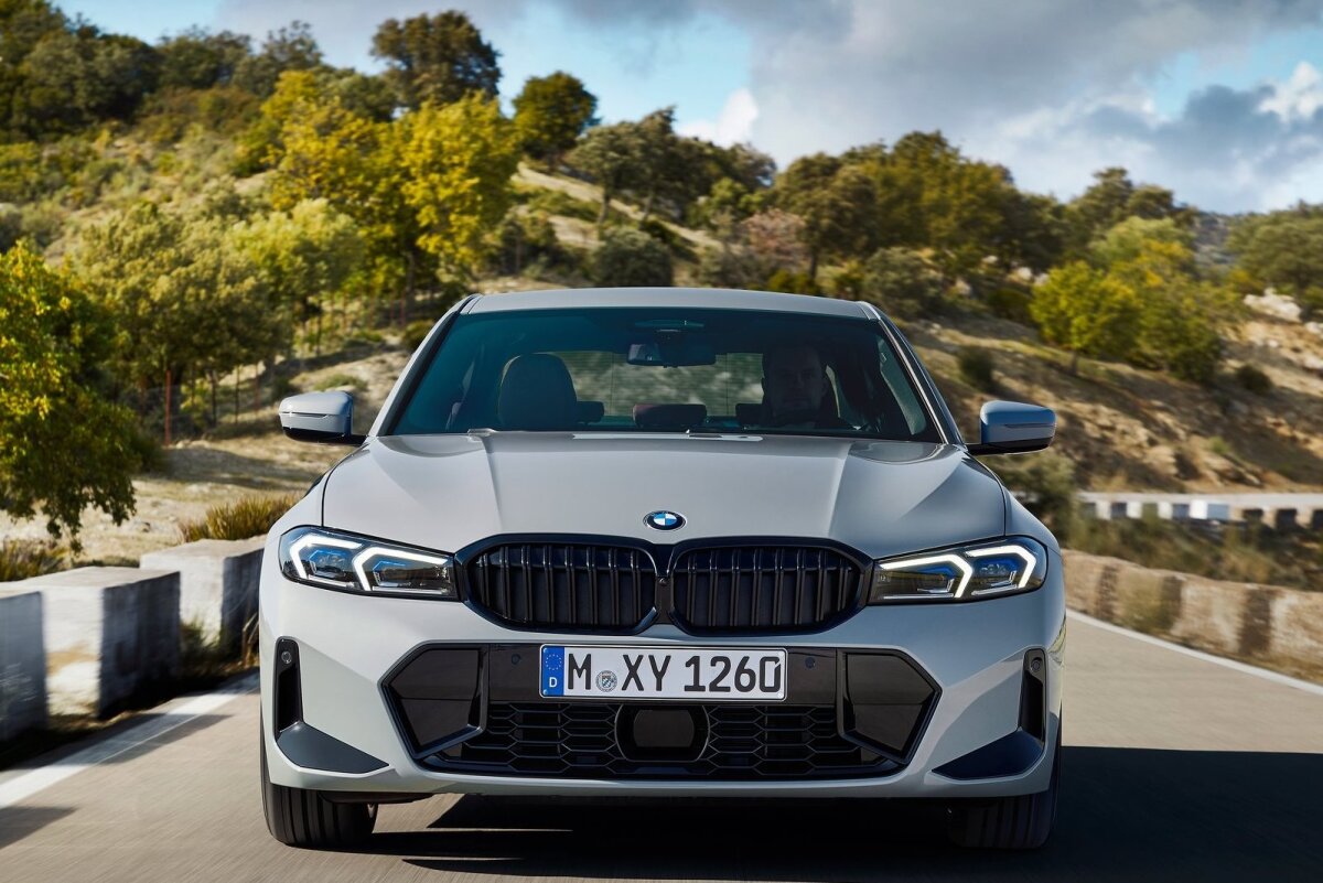 BMW 3-Series -2022