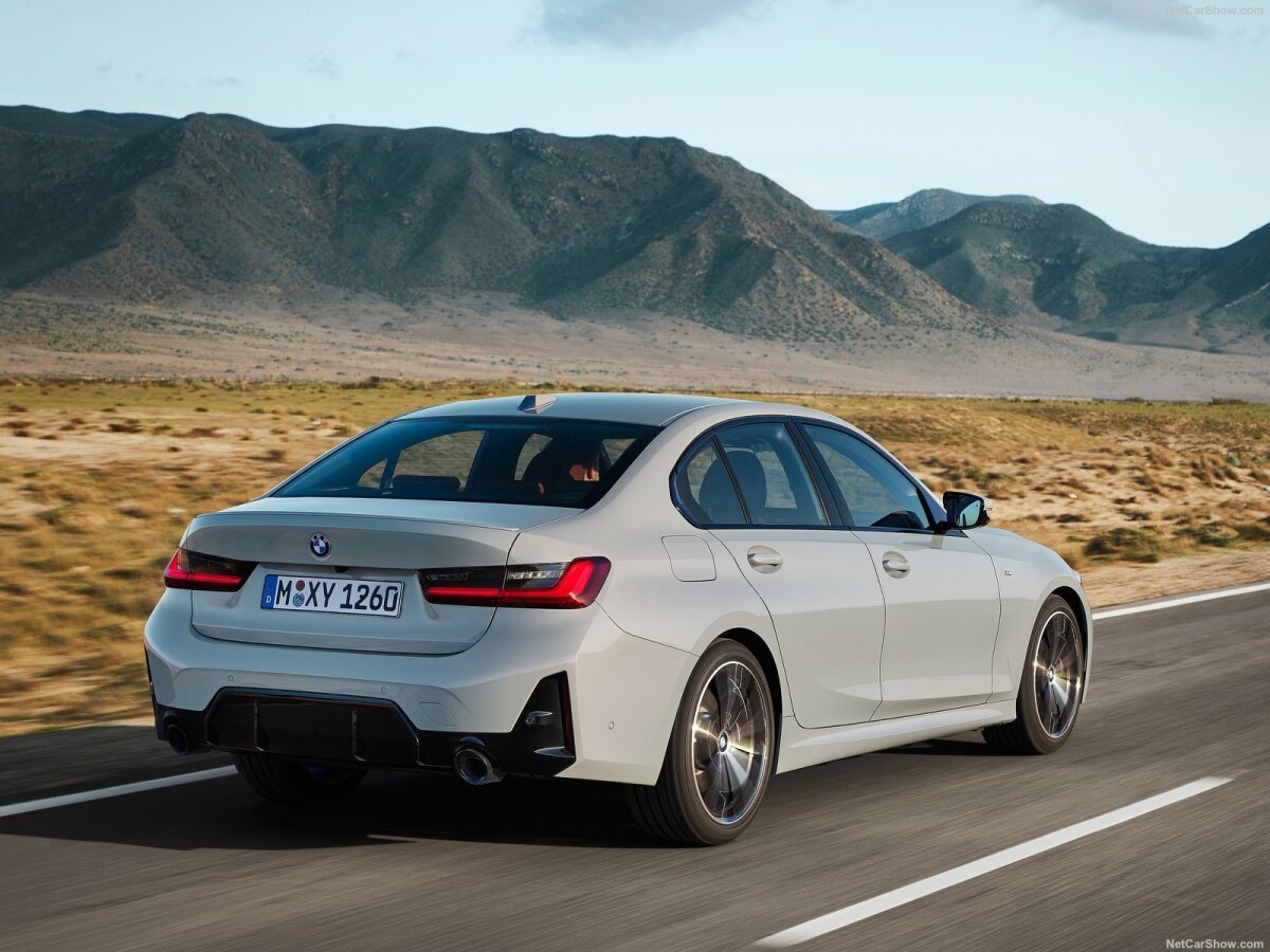 BMW 3-Series -2022