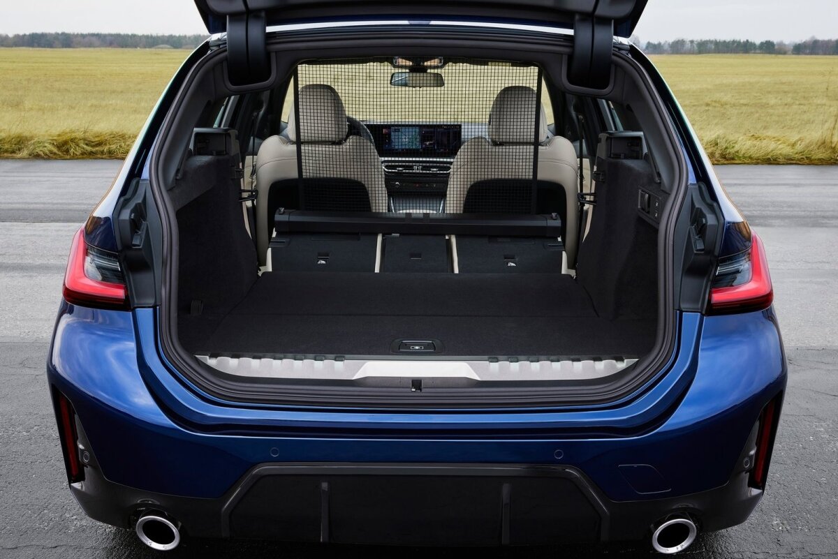 BMW 3-Series Touring - 2022
