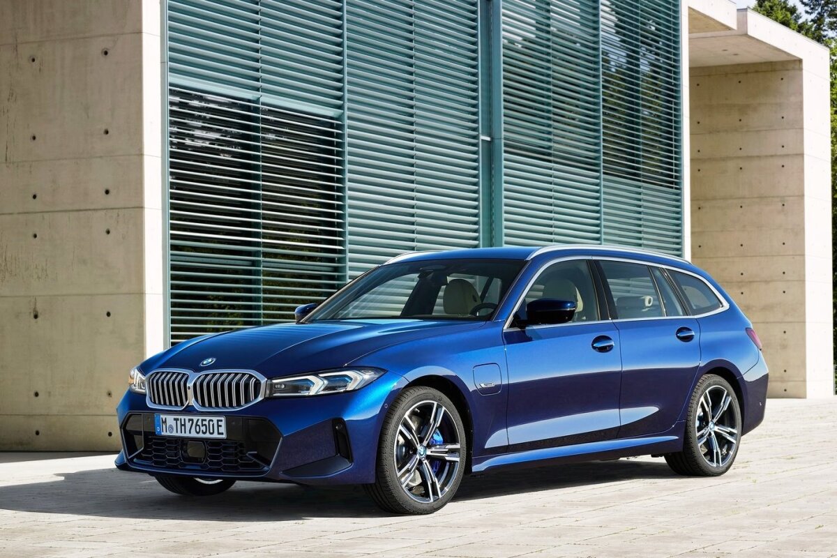 BMW 3-Series Touring - 2022