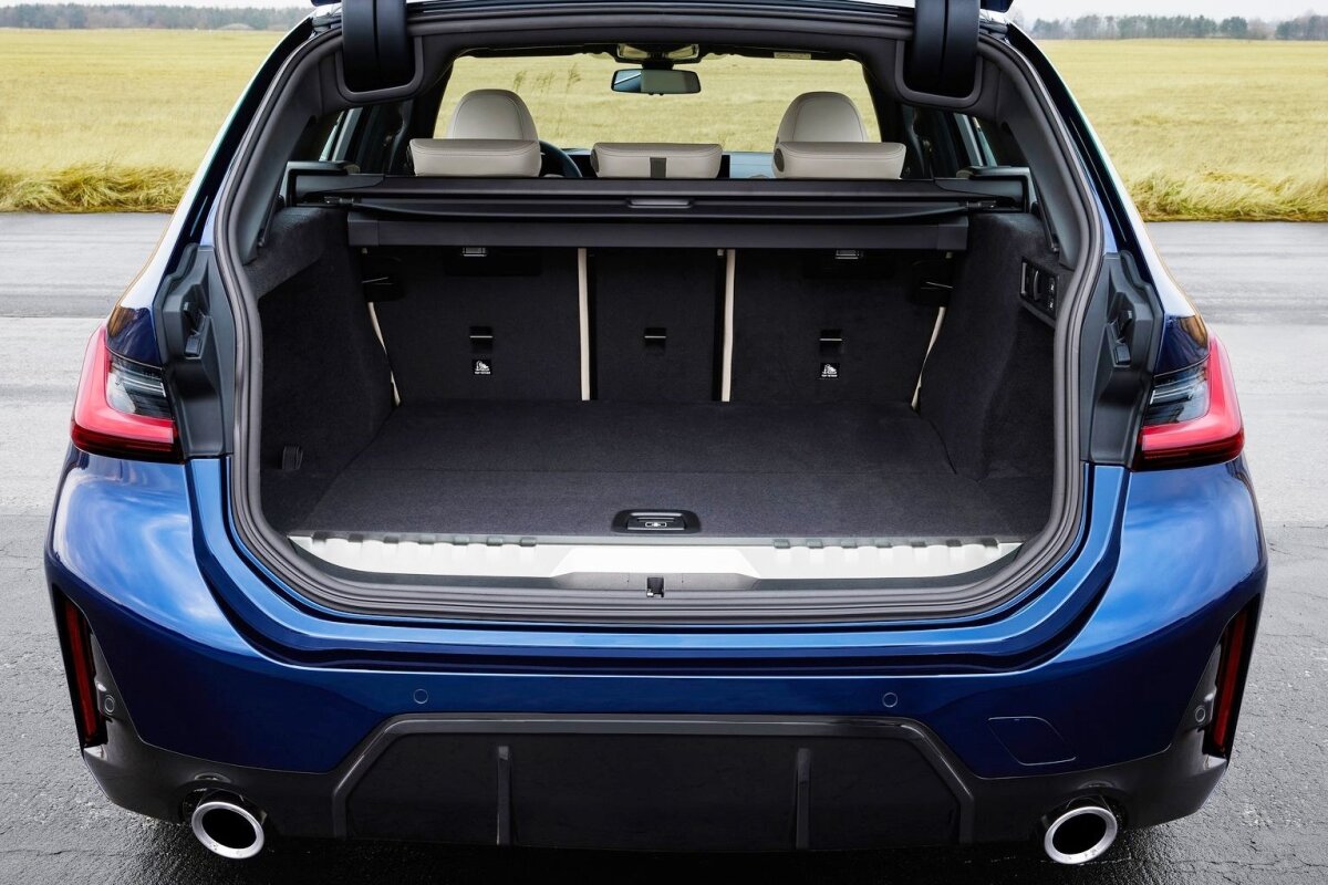 BMW 3-Series Touring - 2022