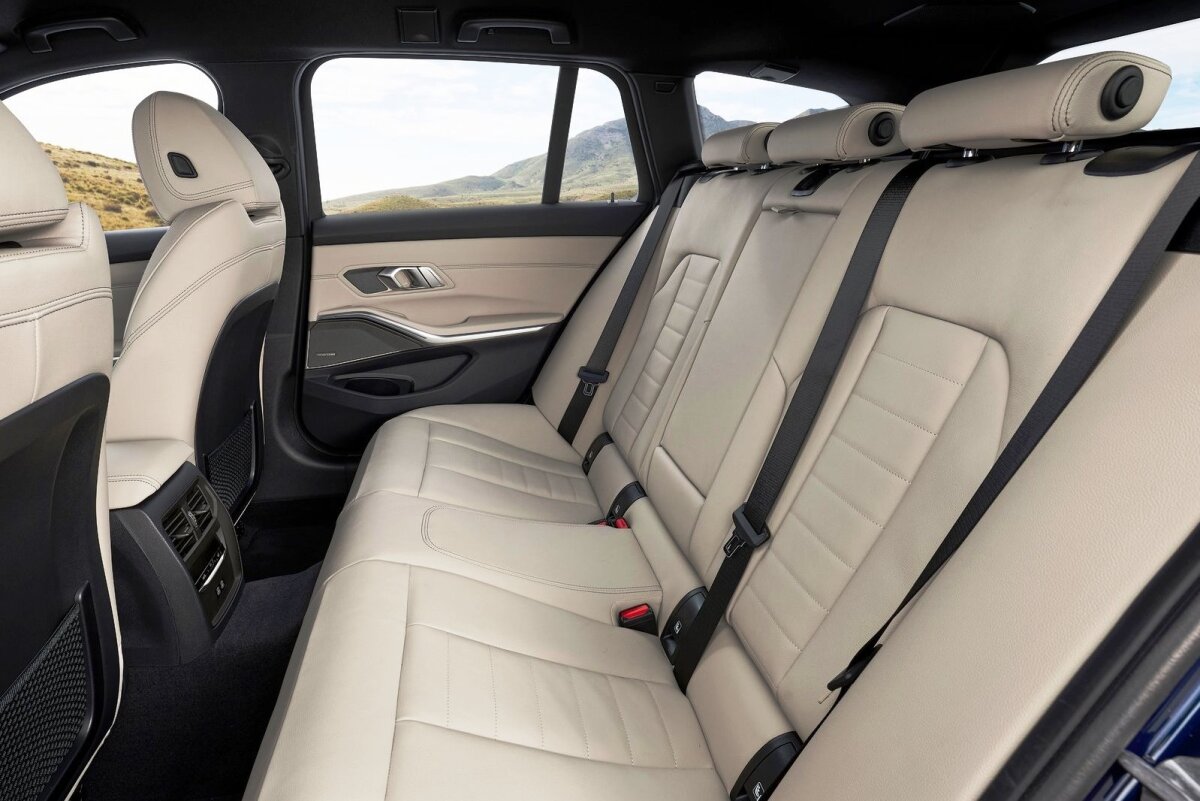 BMW 3-Series Touring - 2022