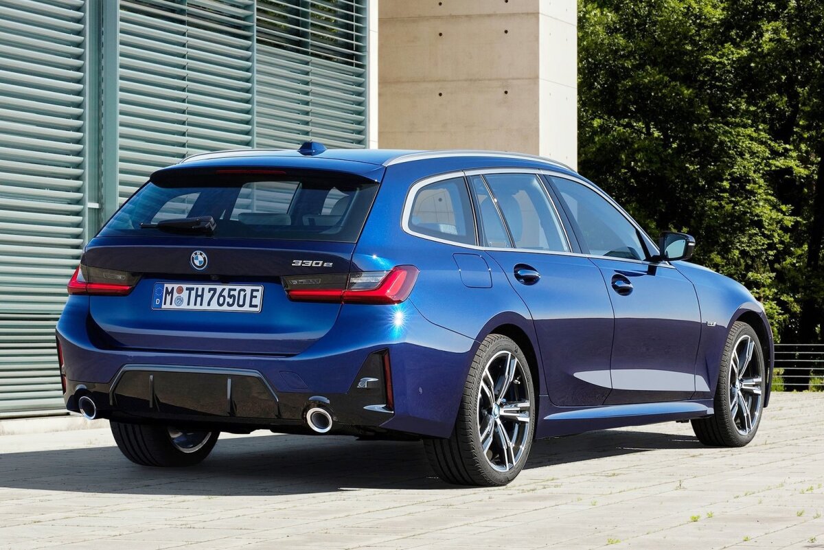 BMW 3-Series Touring - 2022