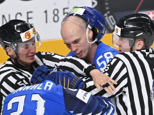 Viktor Svedberg hokej
