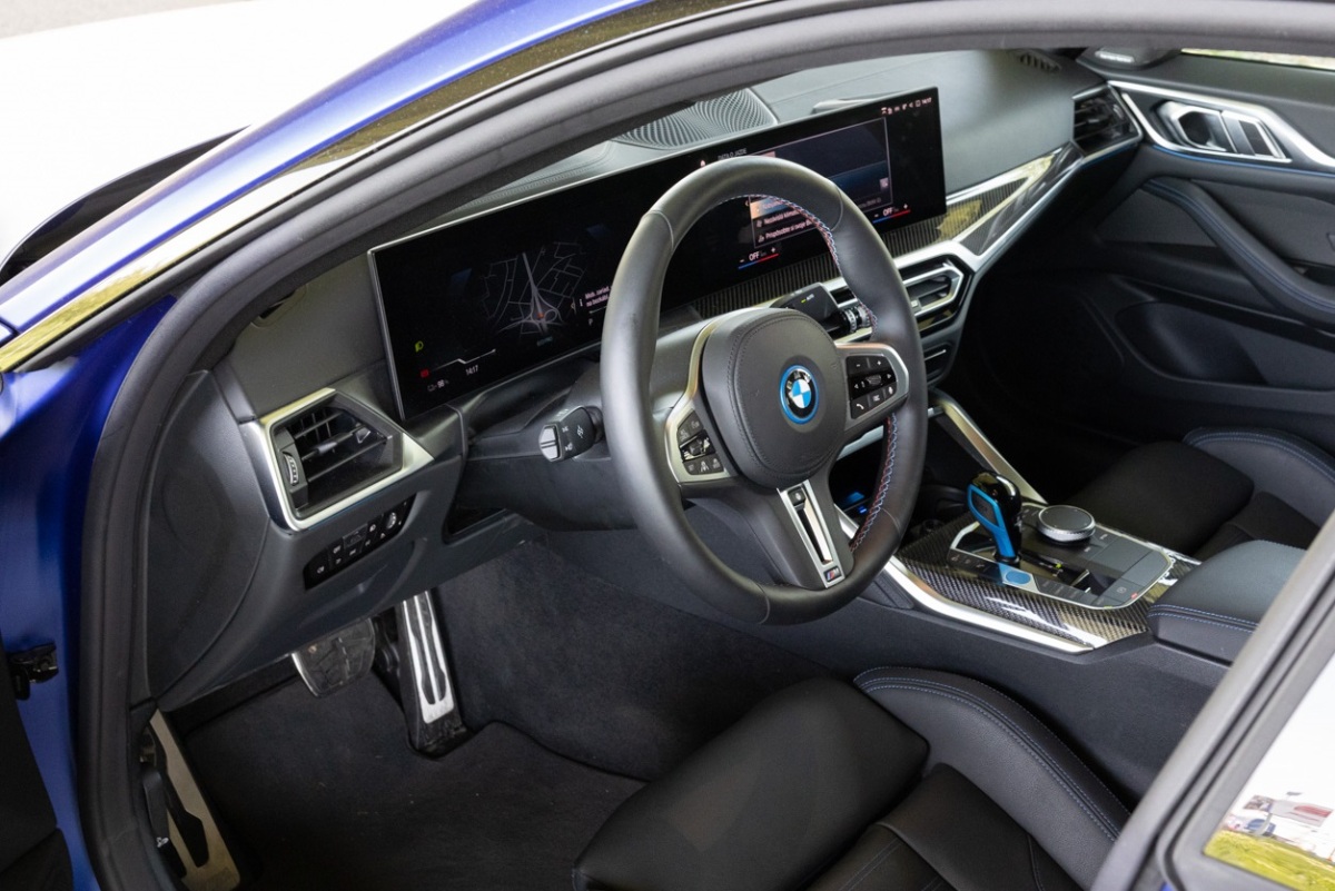 BMW I4 M50