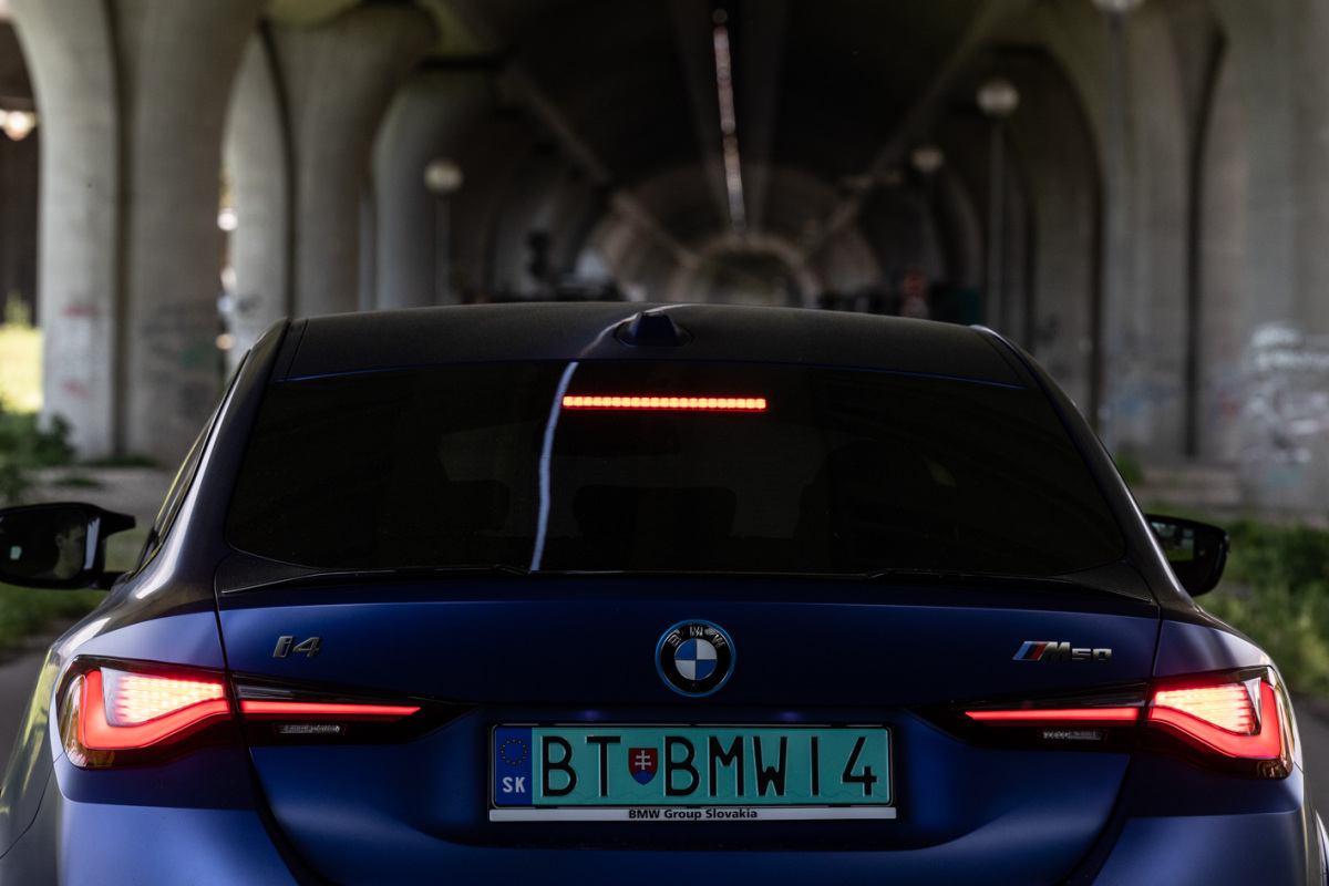 BMW I4 M50