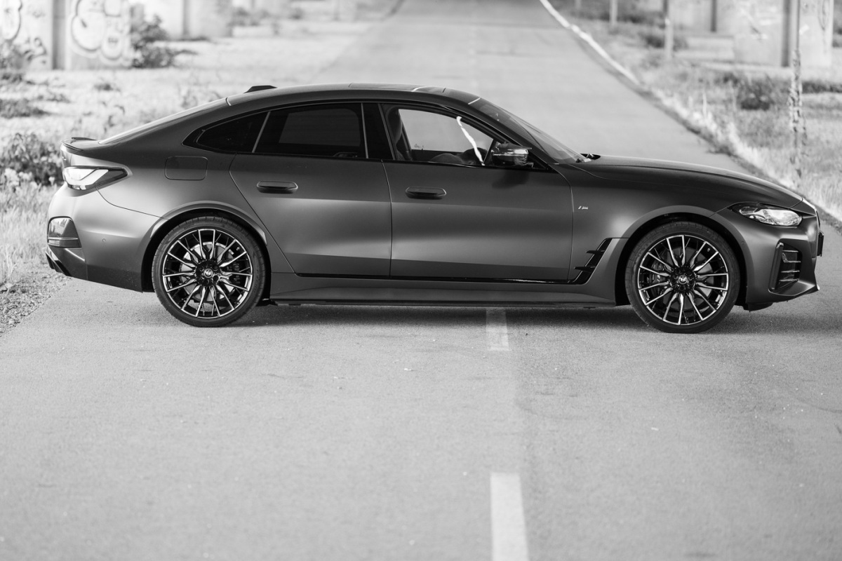 BMW I4 M50