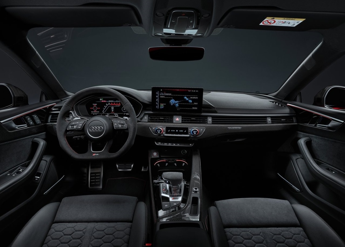 Audi RS5 Coupe competition plus 6